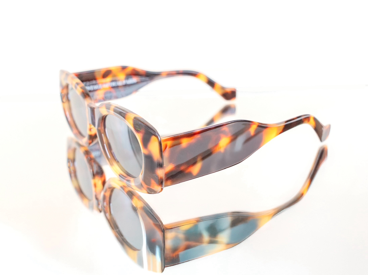 ELISABETH III - Image 4