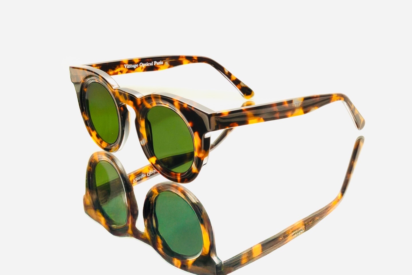 BROWN VICTOR - Image 2