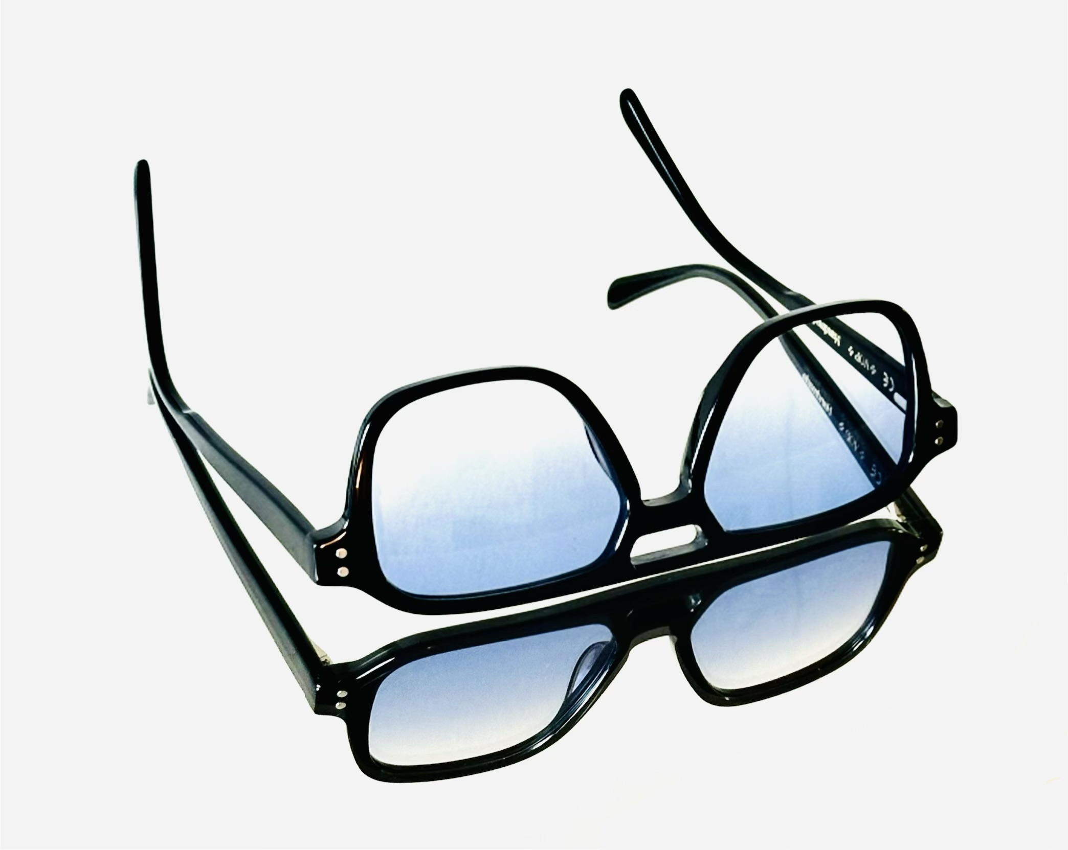 CHRIS BLUE - VOP Vintage Optical Paris